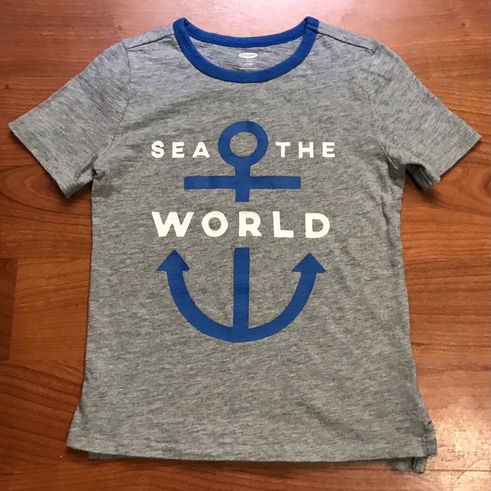 OLD NAVY Boys Graphic Tee